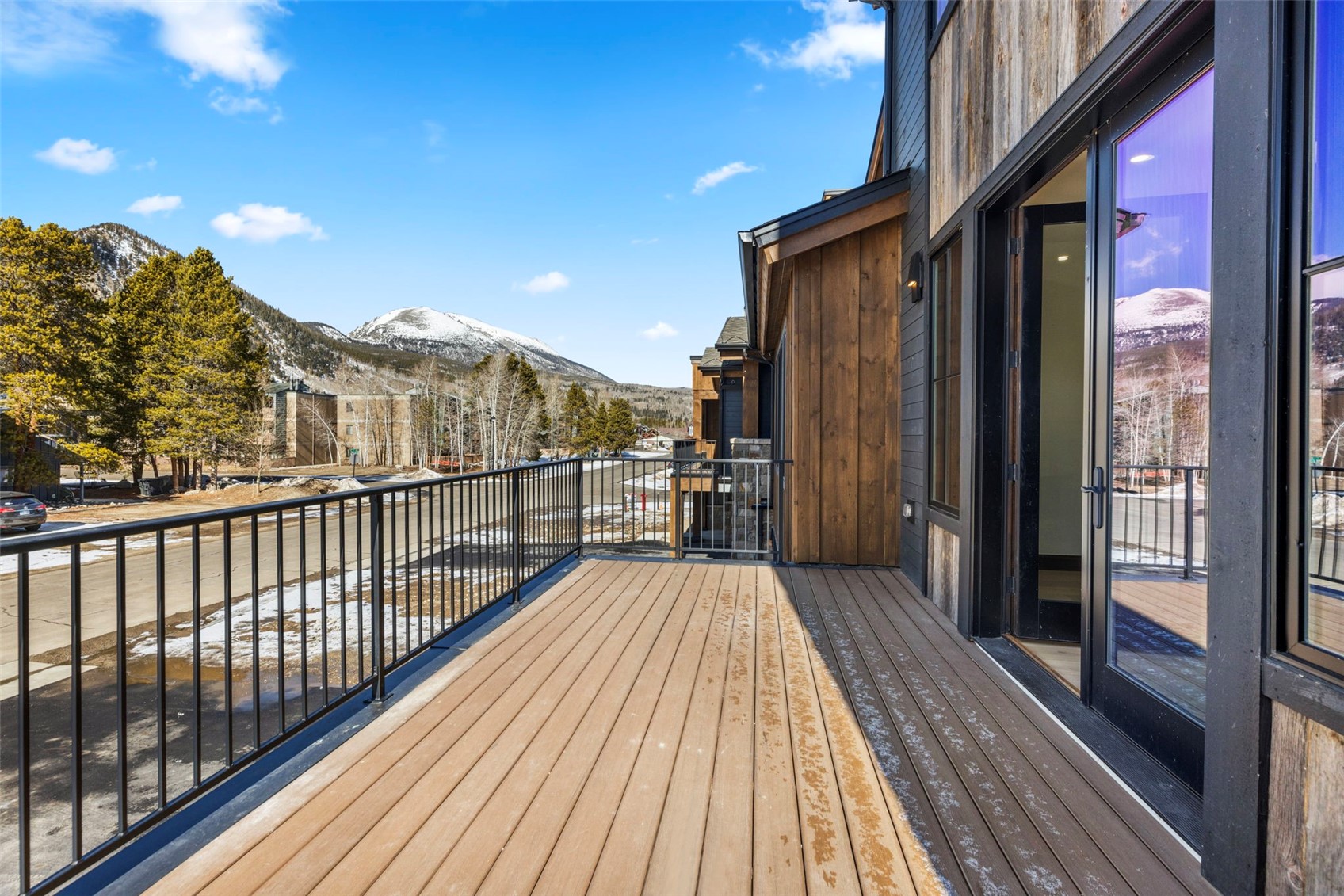 Frisco, Colorado, 80443, United States, 3 Bedrooms Bedrooms, ,3 BathroomsBathrooms,Residential,Active,2017487