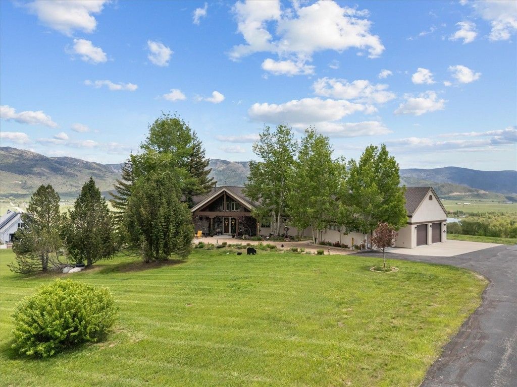 Photo of 35030 Country Green Road, Steamboat Springs, CO 80487 (MLS # S1060063)