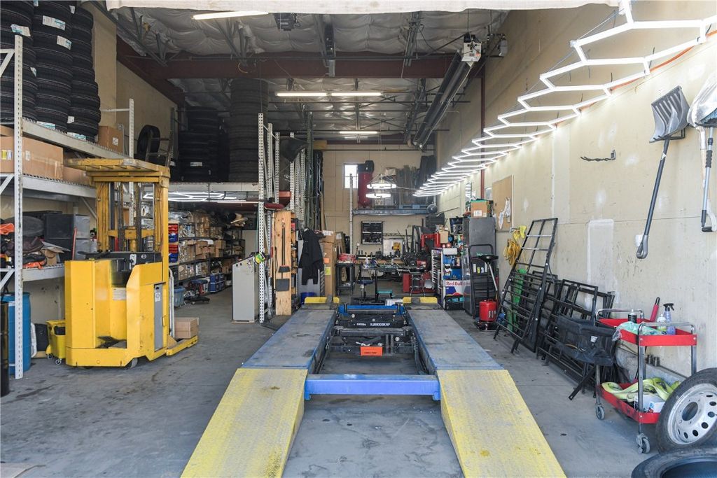 Photo of 220 Buffalo Mountain Drive #207 A, Silverthorne, CO 80498 (MLS # S1065937)