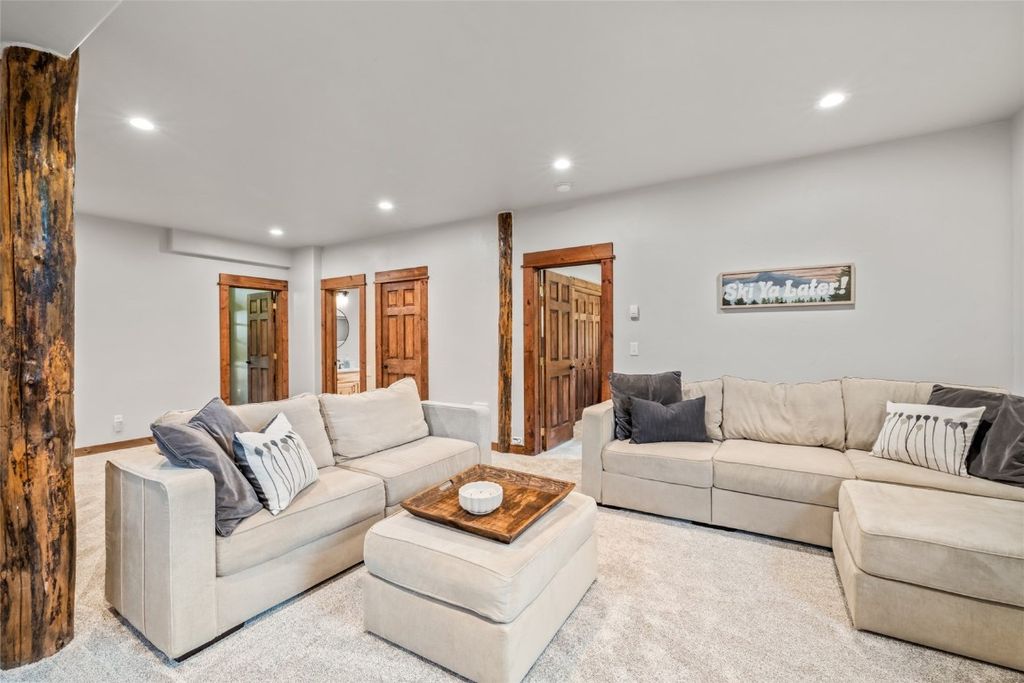 Photo of 21015 Palomino Way, Oak Creek, CO 80467 (MLS # S1059602)