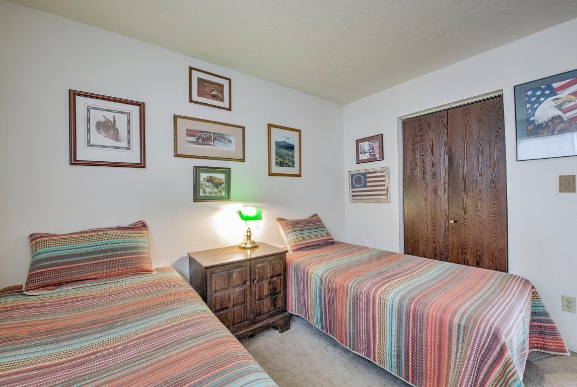 Silverthorne, Colorado 80498, United States, 2 Bedrooms Bedrooms, ,2 BathroomsBathrooms,Residential,Active,155505