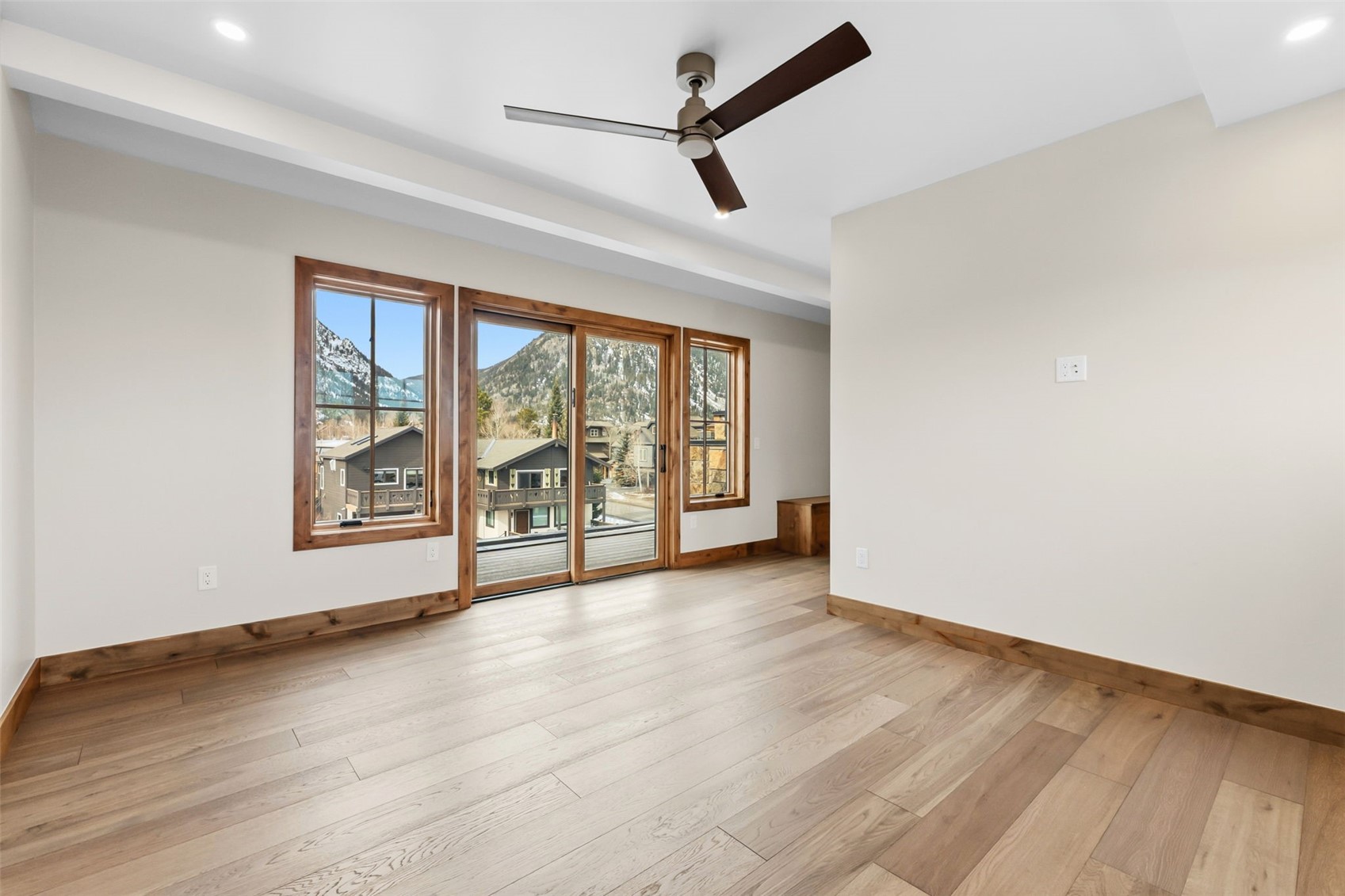 Frisco, Colorado, 80443, United States, 3 Bedrooms Bedrooms, ,3 BathroomsBathrooms,Residential,Active,2018361