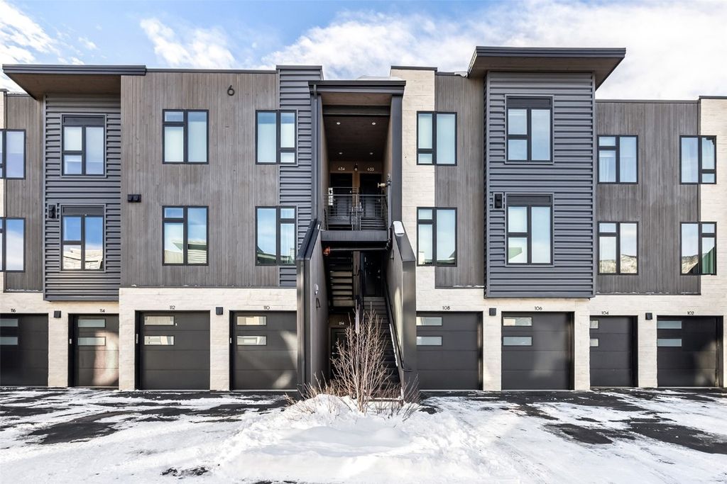 Photo of 930 Blue River Parkway #613, Silverthorne, CO 80498 (MLS # S1064568)