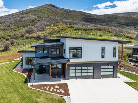 Photo of 2050 Sunlight Drive, Steamboat Springs, CO 80487 (MLS # S1068791)