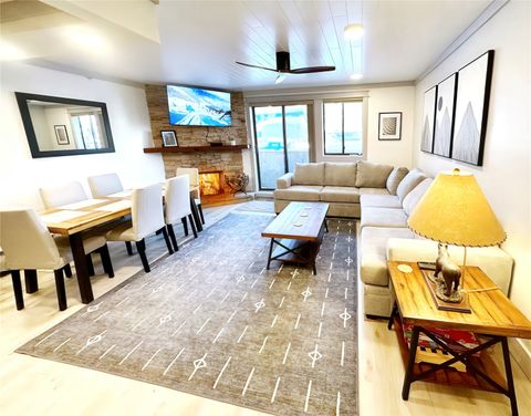 Photo of 611 Village Road #21240, Breckenridge, CO 80424 (MLS # S1067556)