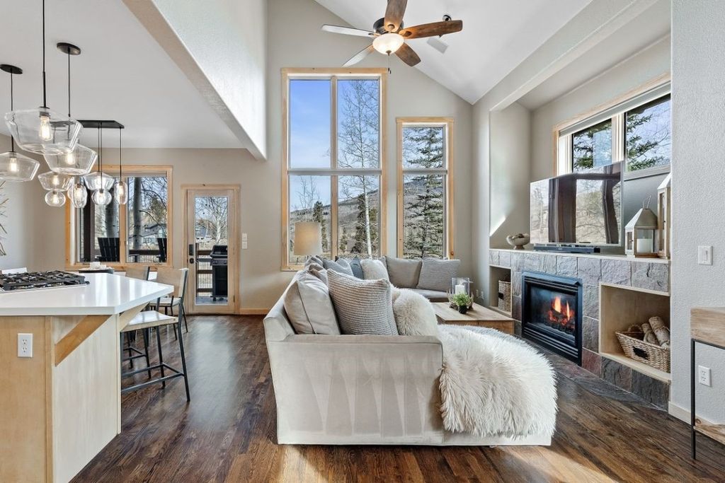 Photo of 402 Kestrel Lane Ln, Silverthorne, CO 80498 (MLS # S1064228)