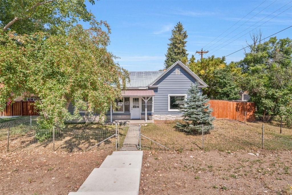 Photo of 490 E Jefferson Avenue, Hayden, CO 81639 (MLS # S1062440)