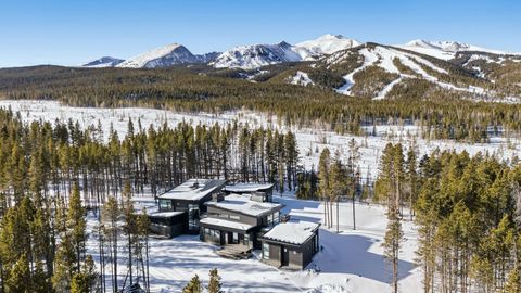 Photo of 364 Gold King Way, Breckenridge, CO 80424 (MLS # S1066137)