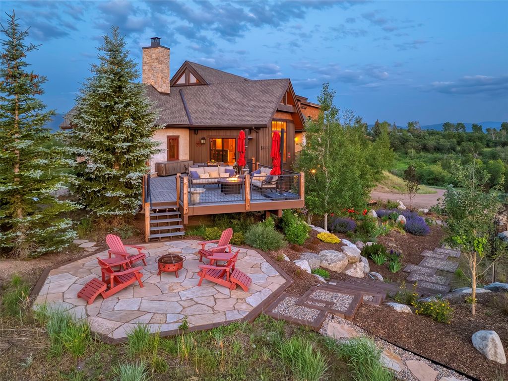 Photo of 33250 Ravenswood Lane, Steamboat Springs, CO 80487 (MLS # S1066217)