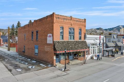 Photo of 928 Lincoln Avenue #N/A, Steamboat Springs, CO 80487 (MLS # S1065631)