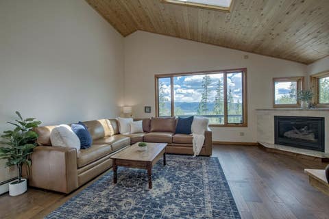 Photo of 102 Thimbleberry Way, Silverthorne, CO 80498 (MLS # S1071113)