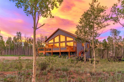 Photo of 982 Georgia Drive, Jefferson, CO 80456 (MLS # S1069900)