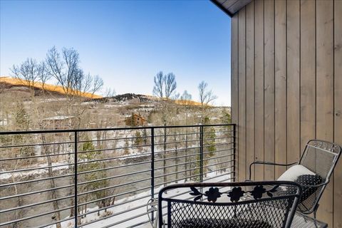 Photo of 930 Blue River Parkway #733, Silverthorne, CO 80498 (MLS # S1065815)