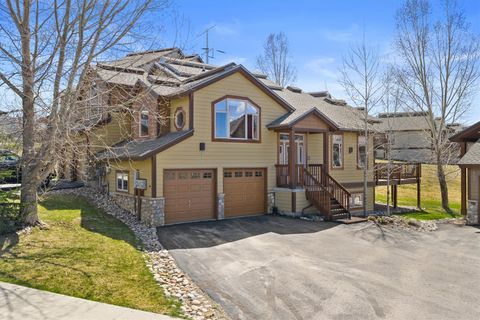 Photo of 475 Parkview Drive #475, Steamboat Springs, CO 80487 (MLS # S1068070)