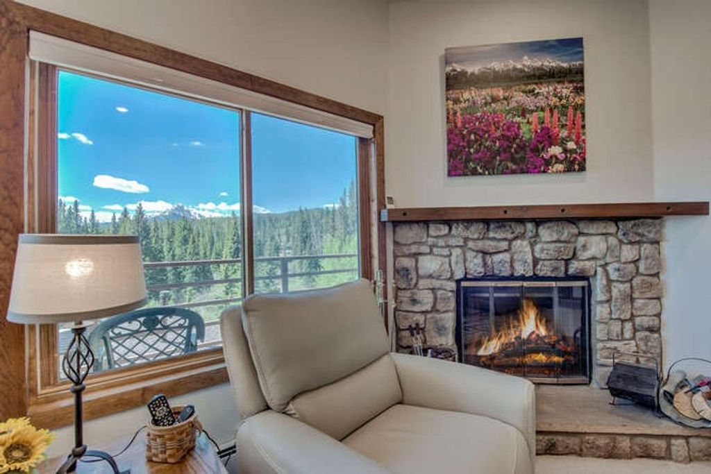 Photo of 98000 Ryan Gulch Road #E-104, Silverthorne, CO 80498 (MLS # S1064537)