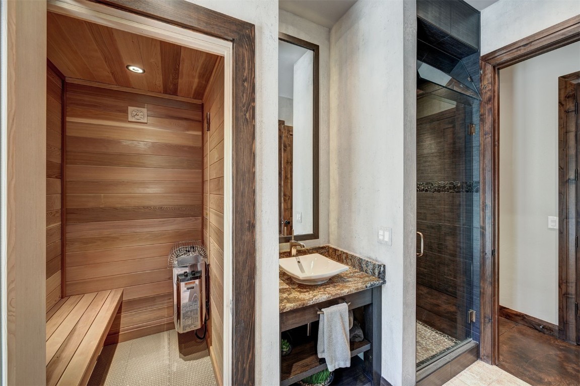 Breckenridge, Colorado, 80424, United States, 5 Bedrooms Bedrooms, ,7 BathroomsBathrooms,Residential,Active,1954012