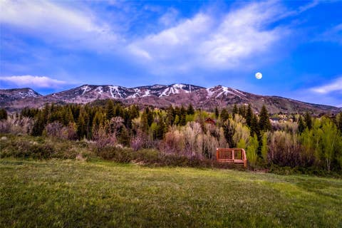 Photo of 769 Anglers Pond, Steamboat Springs, CO 80487 (MLS # S1069173)