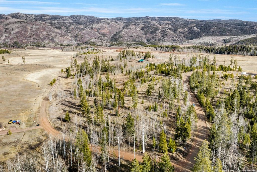 Photo of 33113 Pima Way, Oak Creek, CO 80467 (MLS # S1064360)