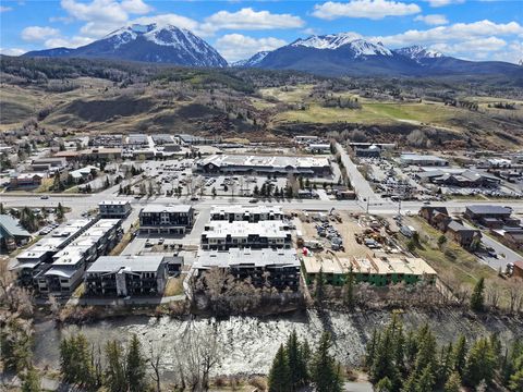 Photo of 740 Blue River Parkway #E4, Silverthorne, CO 80498 (MLS # S1068456)