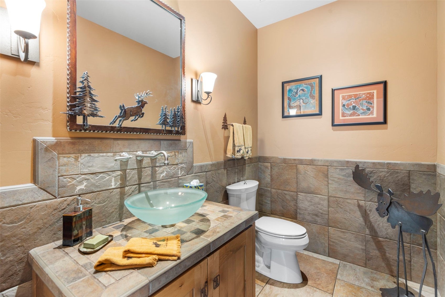321 Lakeview Cir, Silverthorne, CO, 80498, USA, 3 Bedrooms Bedrooms, ,3 BathroomsBathrooms,Residential,Active,321 Lakeview Cir,S1070043