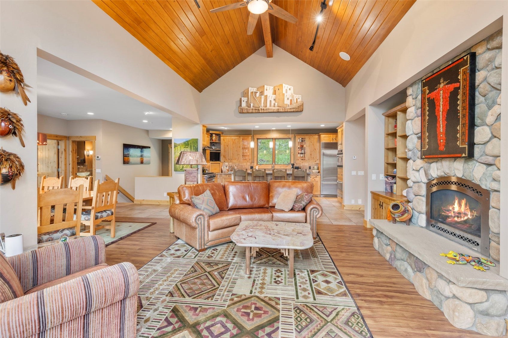 321 Lakeview Cir, Silverthorne, CO, 80498, USA, 3 Bedrooms Bedrooms, ,3 BathroomsBathrooms,Residential,Active,321 Lakeview Cir,S1070043