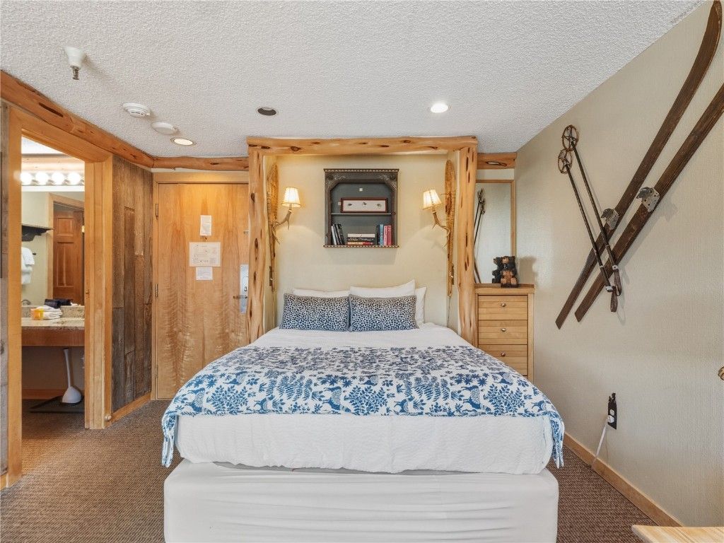 Photo of 535 S Park Avenue #214, Breckenridge, CO 80424 (MLS # S1065902)