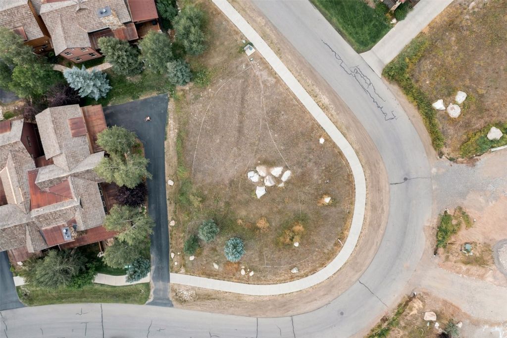 Photo of 2025 Indian Summer Drive, Steamboat Springs, CO 80487 (MLS # S1061301)