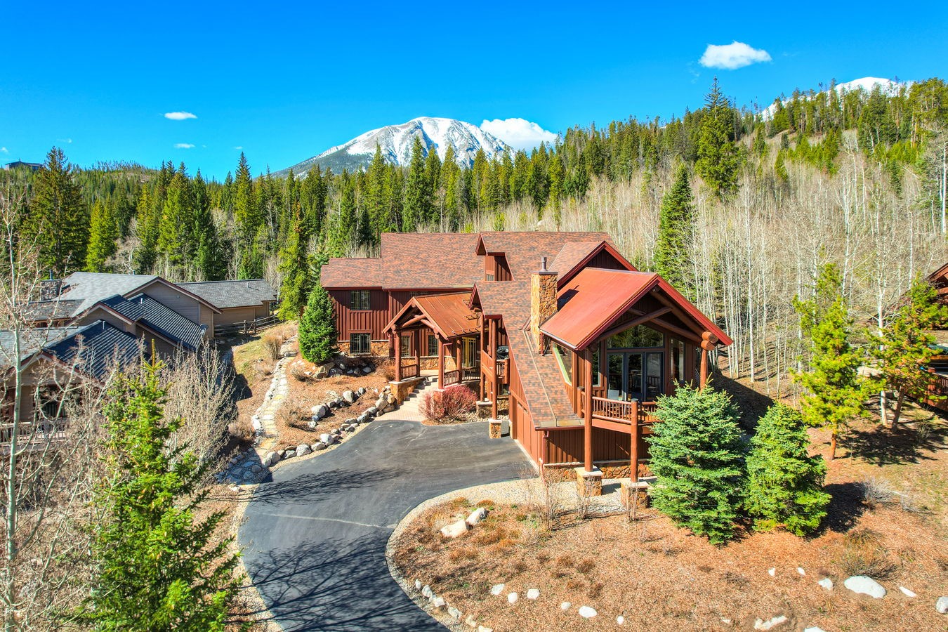 Silverthorne, Colorado, 80498, United States, 5 Bedrooms Bedrooms, ,5 BathroomsBathrooms,Residential,Active,2036042