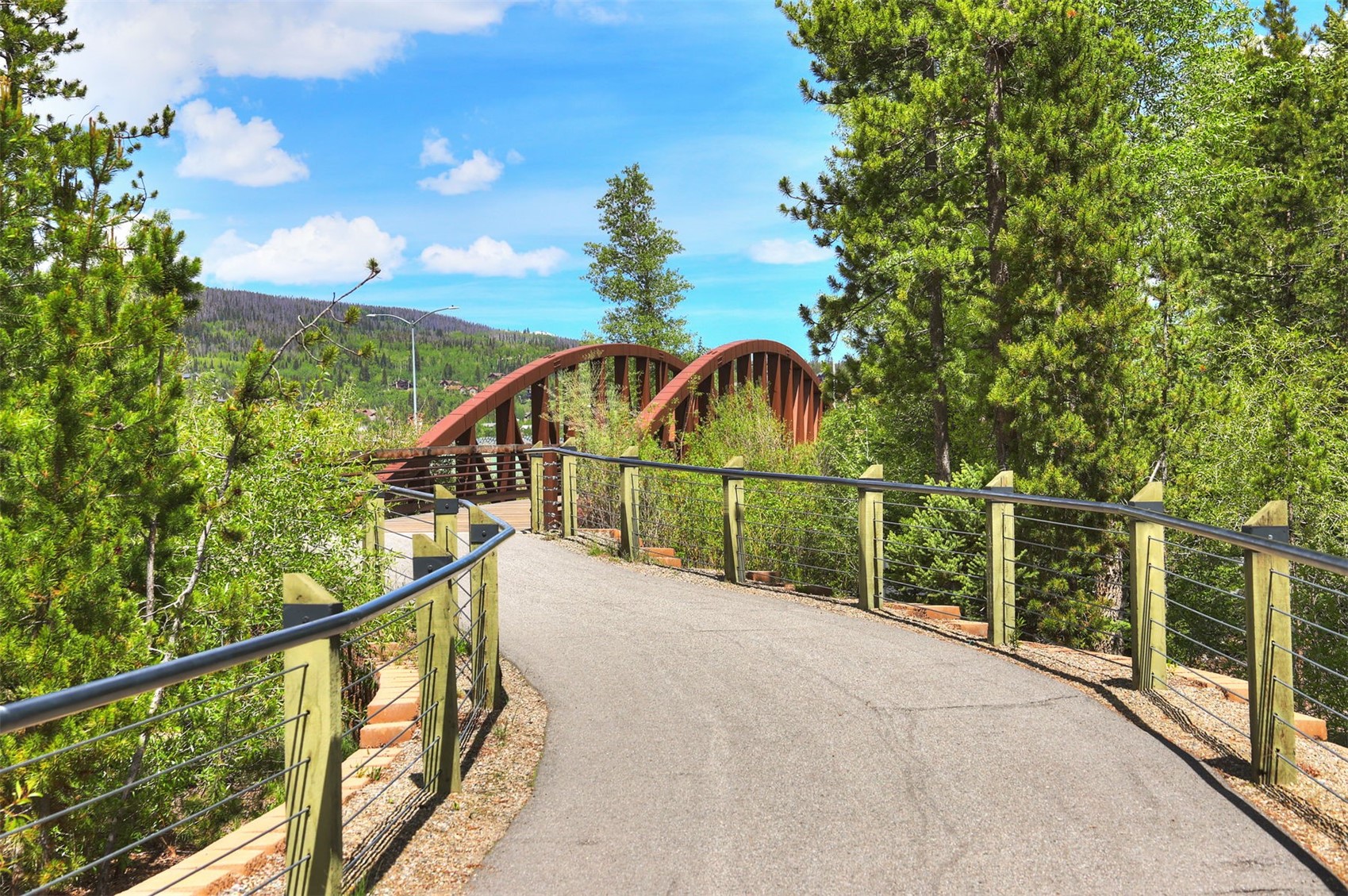 Silverthorne, Colorado, 80498, United States, 5 Bedrooms Bedrooms, ,5 BathroomsBathrooms,Residential,Active,2036042