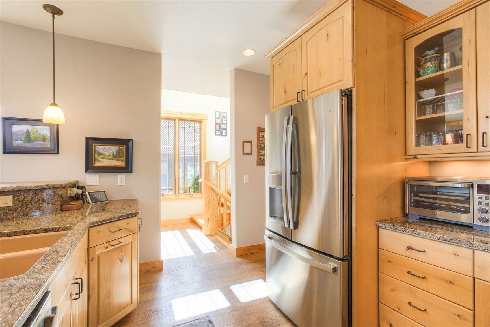 Silverthorne, Colorado, 80498, United States, 5 Bedrooms Bedrooms, ,5 BathroomsBathrooms,Residential,Active,2036042