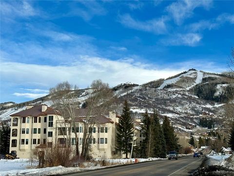 Photo of 2800 Eagleridge Drive #B11, Steamboat Springs, CO 80487 (MLS # S1064563)