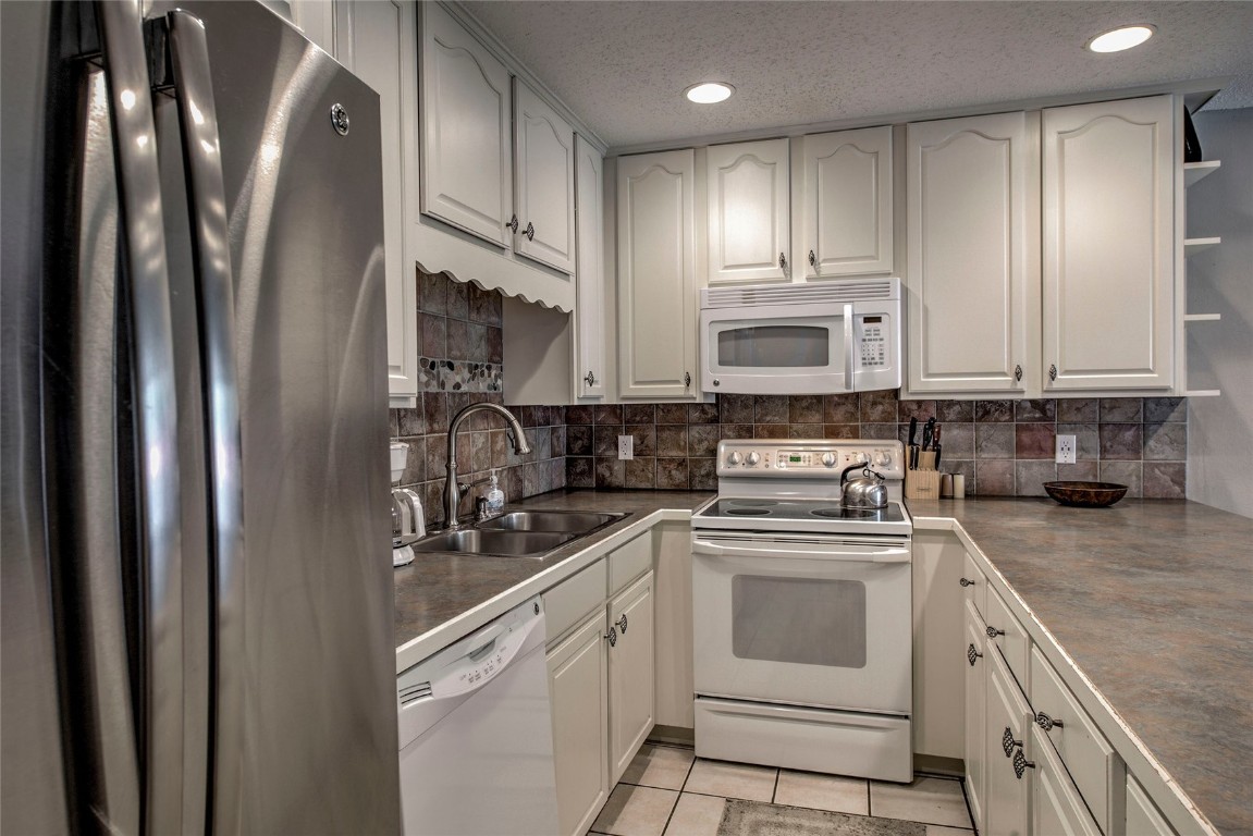 Copper Mountain, Colorado 80443, United States, 2 Bedrooms Bedrooms, ,2 BathroomsBathrooms,Residential,Active,188082