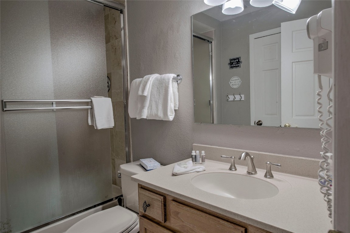 Copper Mountain, Colorado 80443, United States, 2 Bedrooms Bedrooms, ,2 BathroomsBathrooms,Residential,Active,188082