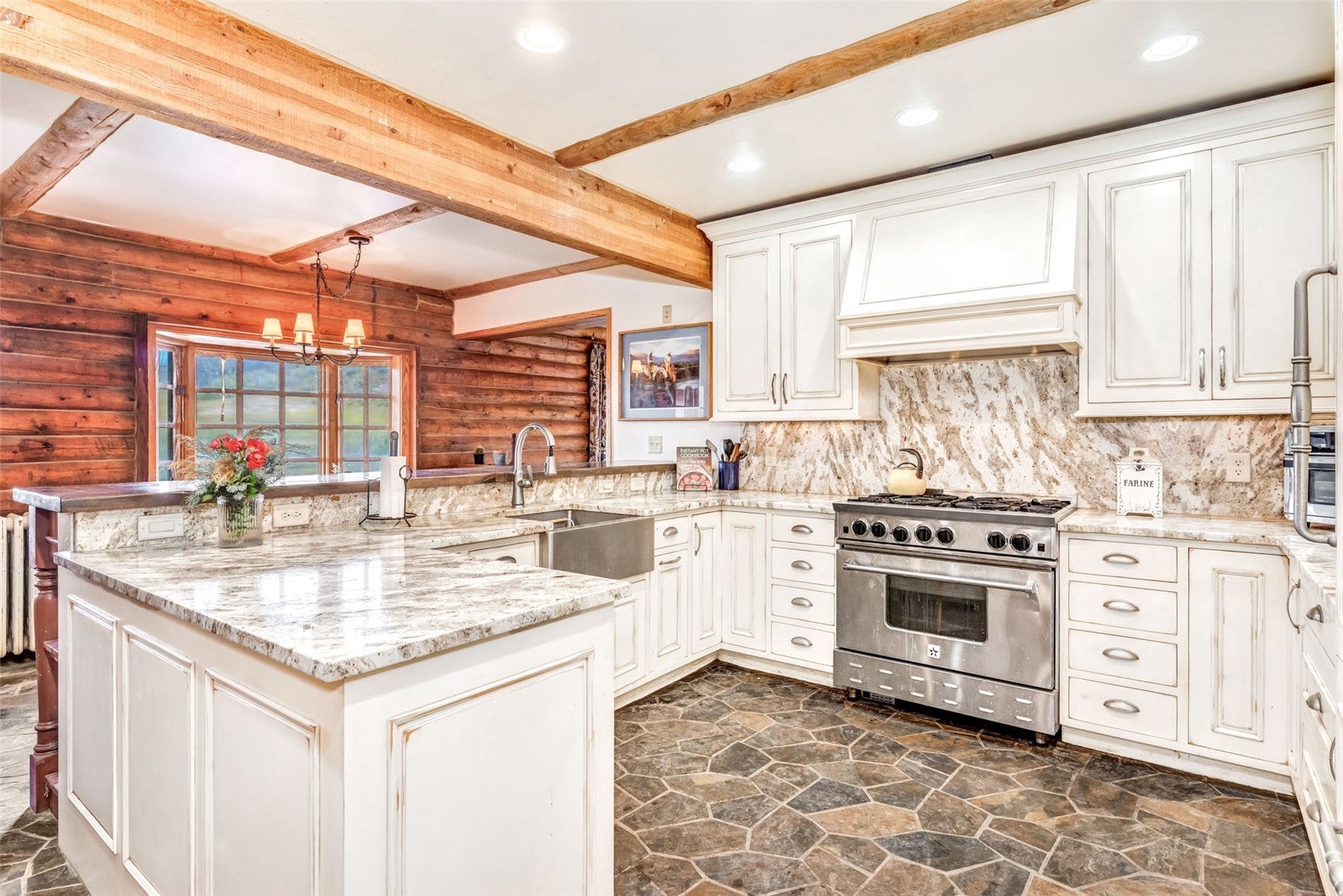 Steamboat Springs, Colorado, 80487, United States, 5 Bedrooms Bedrooms, ,4 BathroomsBathrooms,Residential,Active,2044172