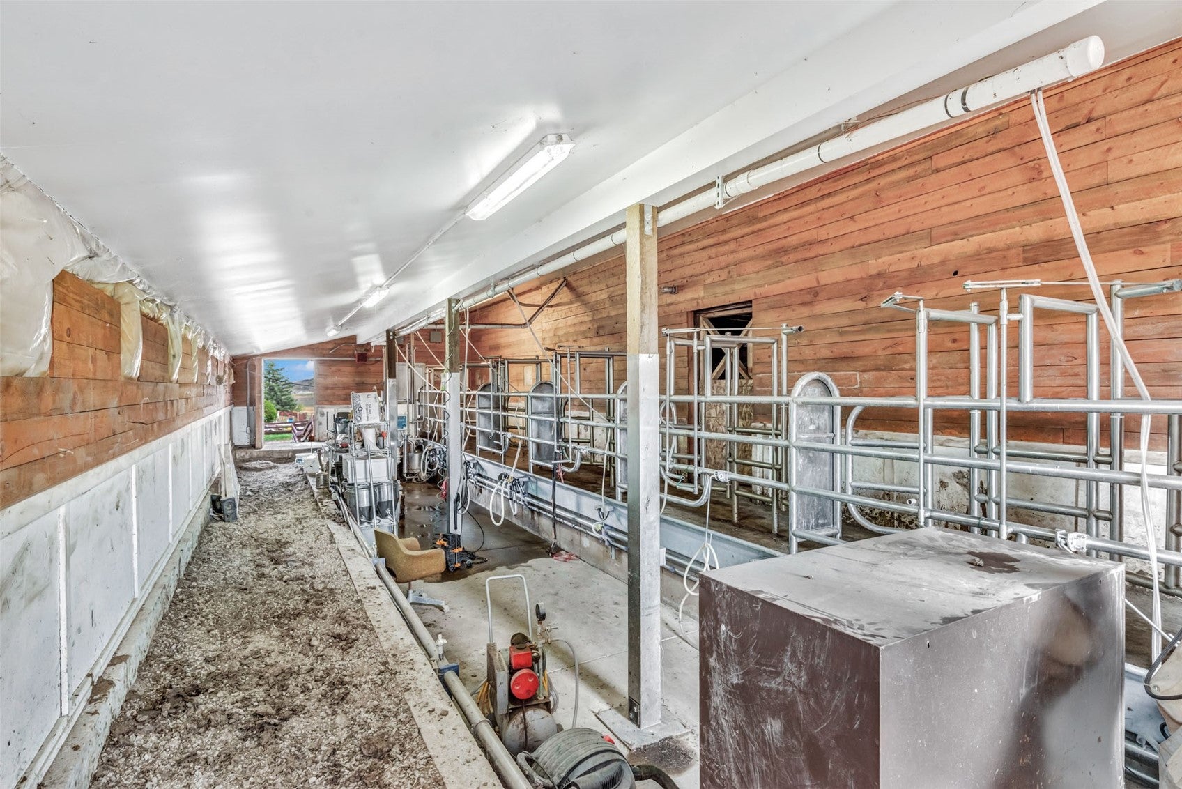 Steamboat Springs, Colorado, 80487, United States, 5 Bedrooms Bedrooms, ,4 BathroomsBathrooms,Residential,Active,2044172