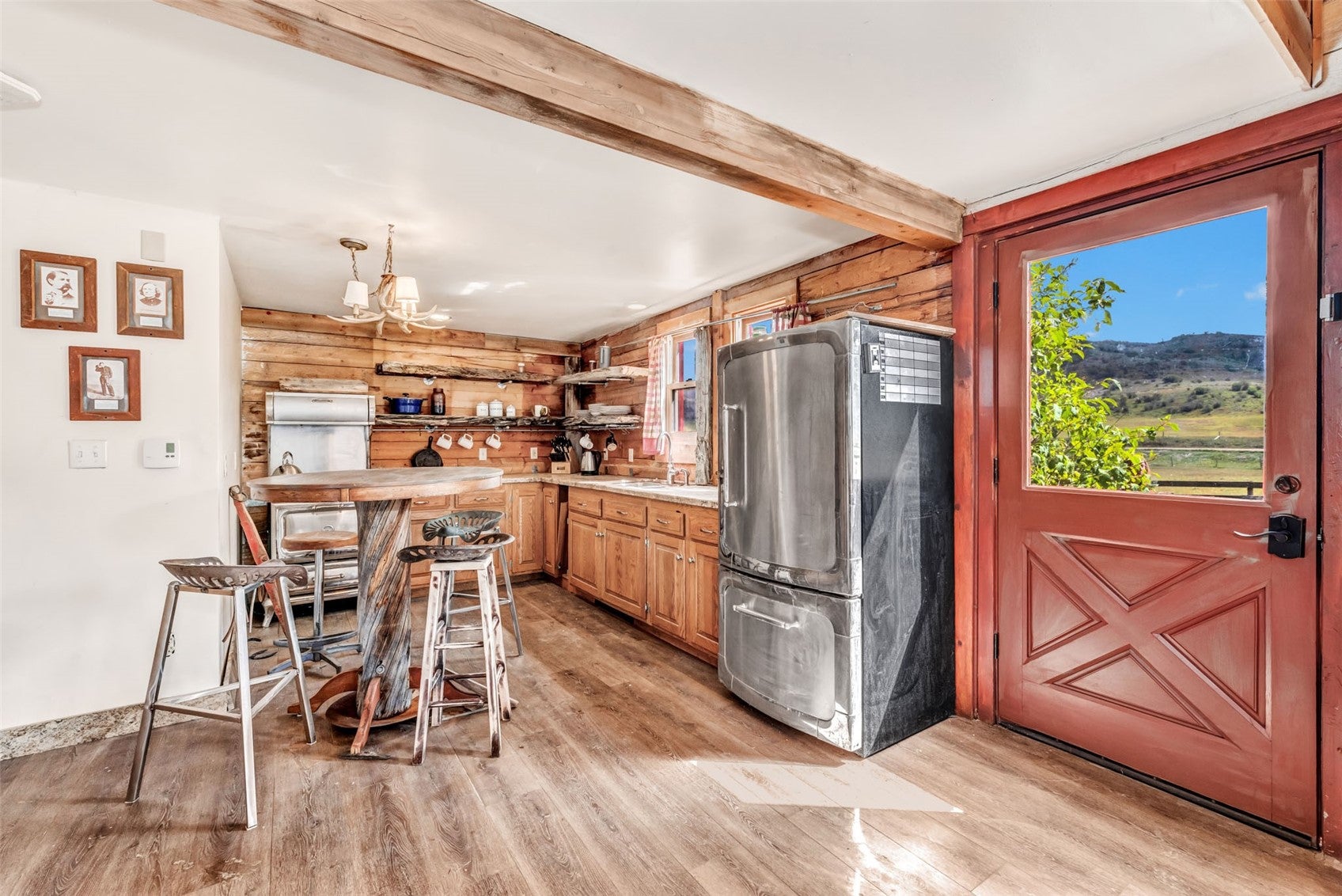 Steamboat Springs, Colorado, 80487, United States, 5 Bedrooms Bedrooms, ,4 BathroomsBathrooms,Residential,Active,2044172
