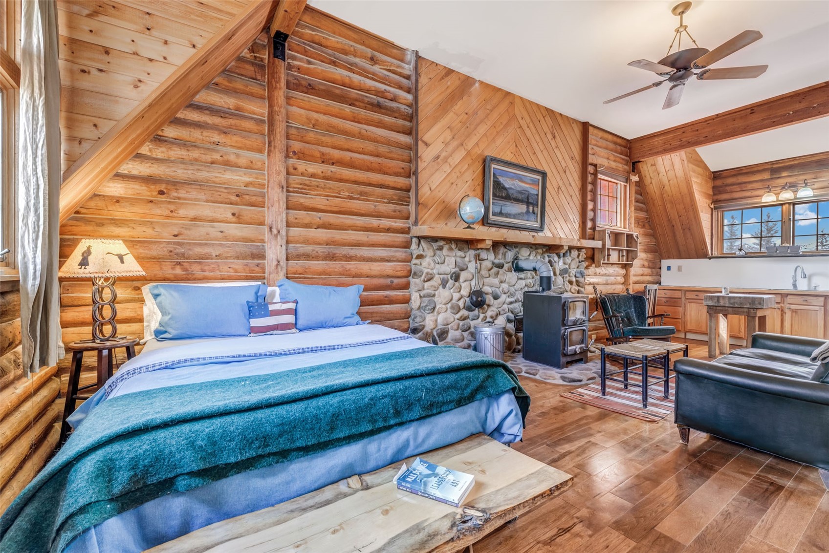 Steamboat Springs, Colorado, 80487, United States, 5 Bedrooms Bedrooms, ,4 BathroomsBathrooms,Residential,Active,2044172