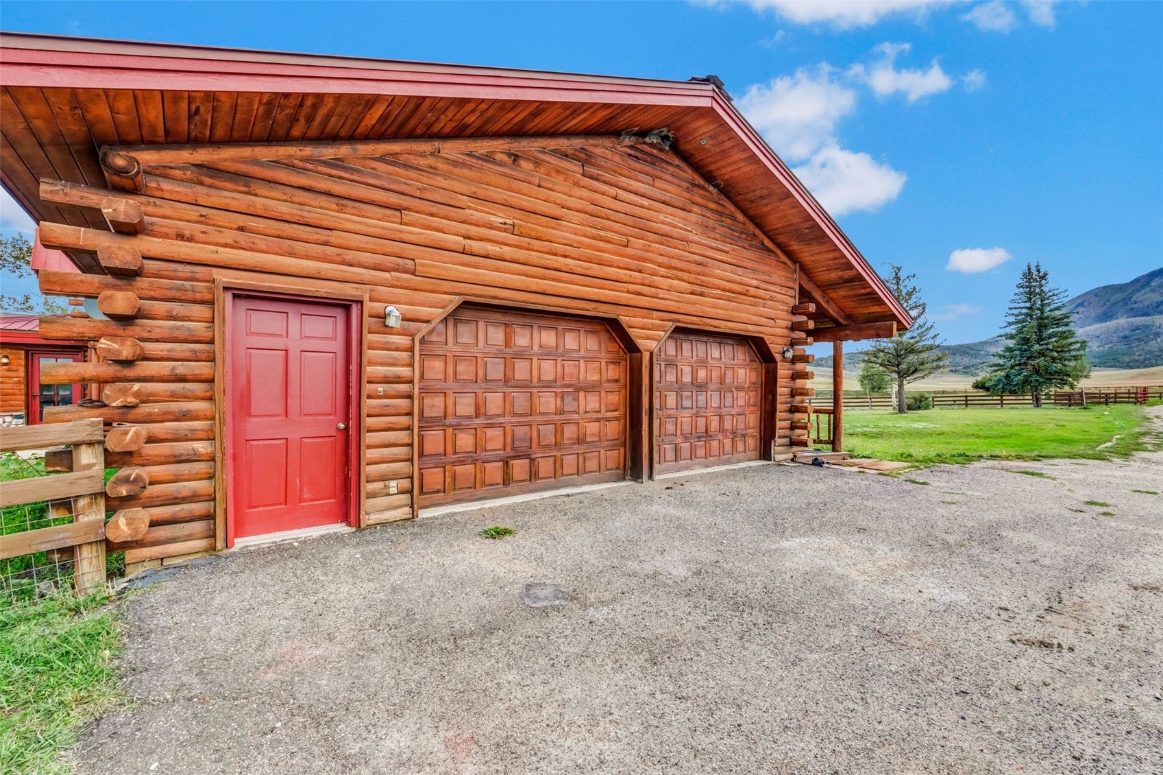Steamboat Springs, Colorado, 80487, United States, 5 Bedrooms Bedrooms, ,4 BathroomsBathrooms,Residential,Active,2044172