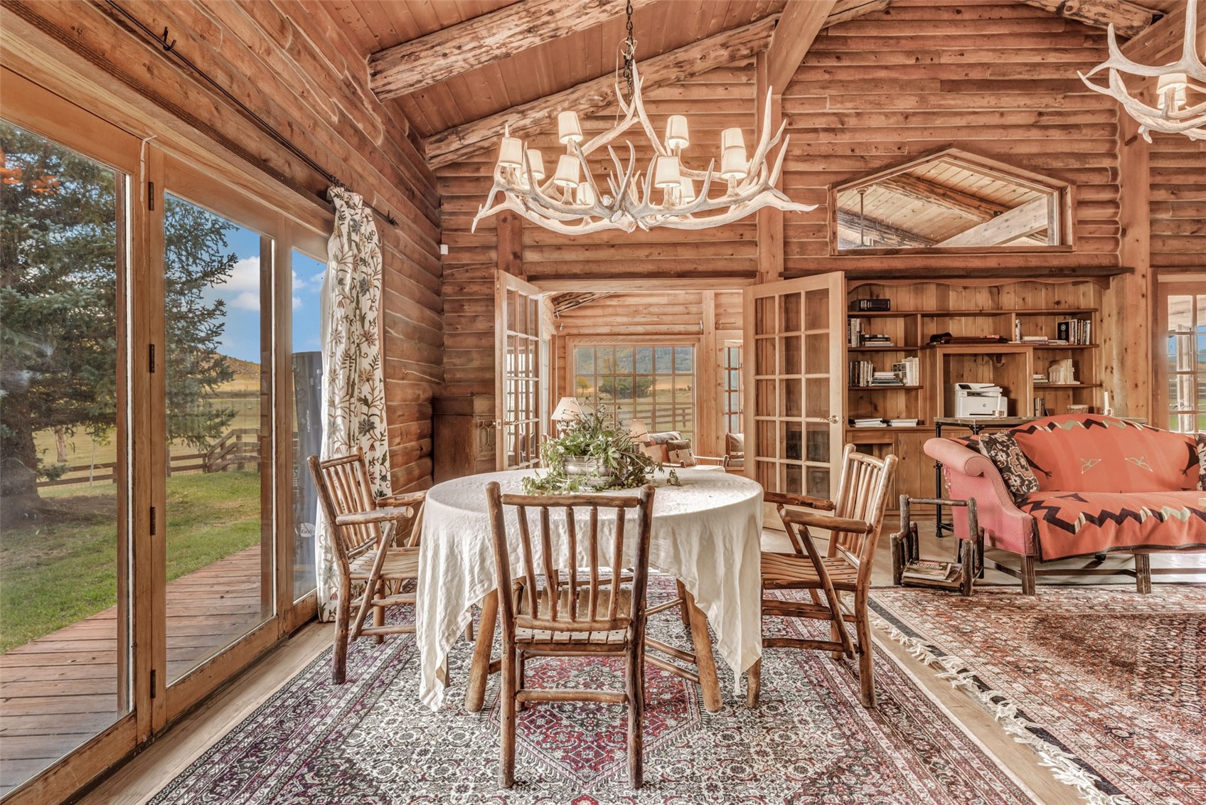 Steamboat Springs, Colorado, 80487, United States, 5 Bedrooms Bedrooms, ,4 BathroomsBathrooms,Residential,Active,2044172