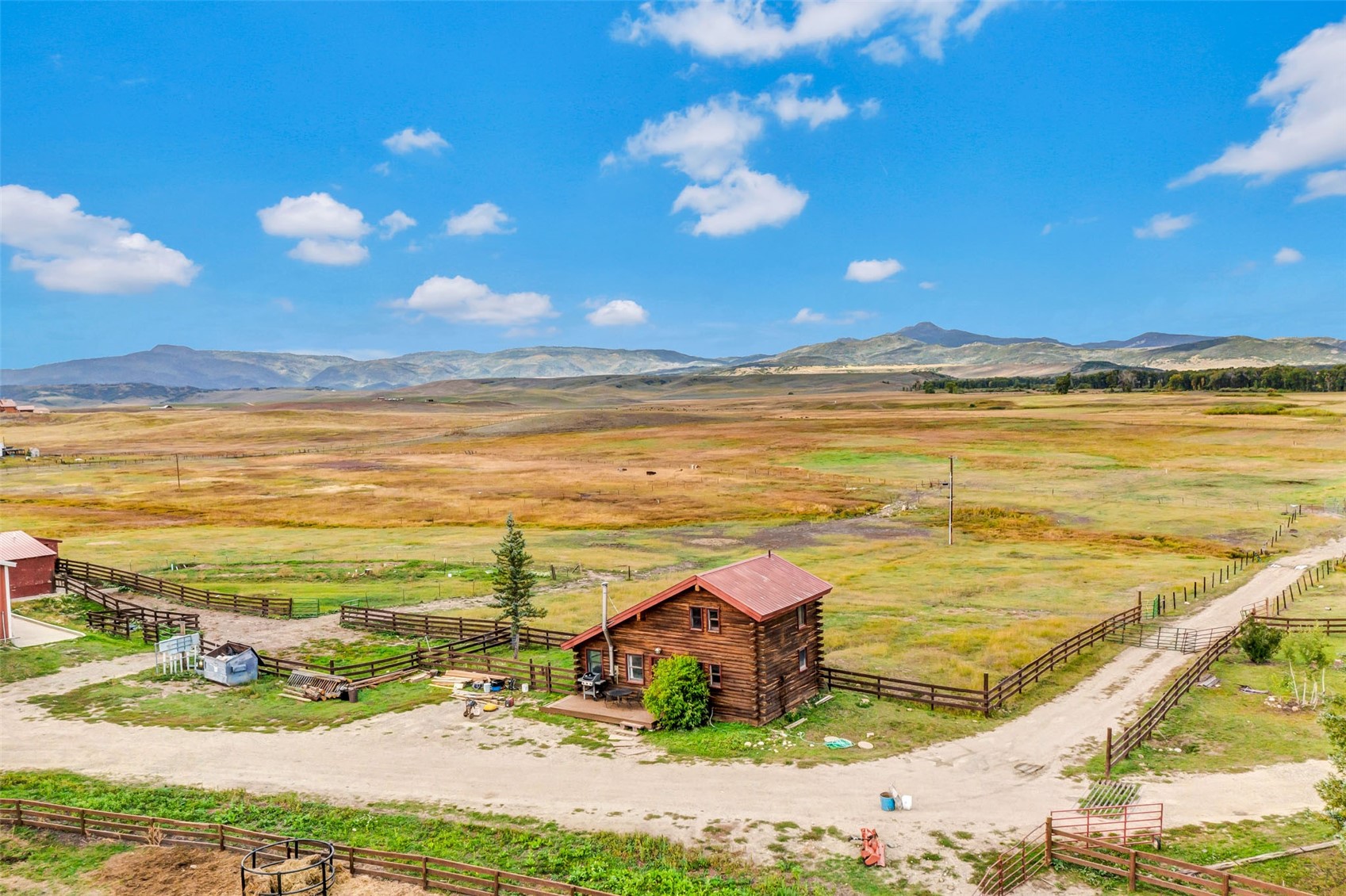 Steamboat Springs, Colorado, 80487, United States, 5 Bedrooms Bedrooms, ,4 BathroomsBathrooms,Residential,Active,2044172