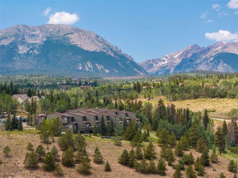 Photo of 160 FAWN Court #106, Silverthorne, CO 80443 (MLS # S1070414)