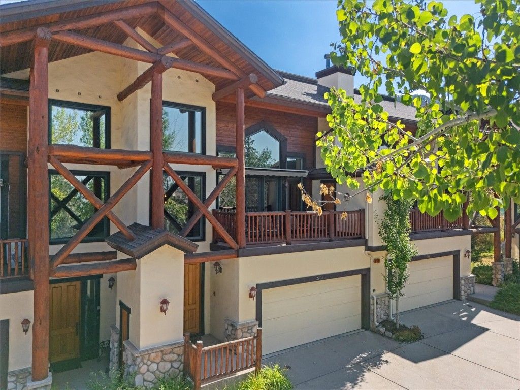 Photo of 2704 Cross Timbers Trail, Steamboat Springs, CO 80487 (MLS # S1062274)