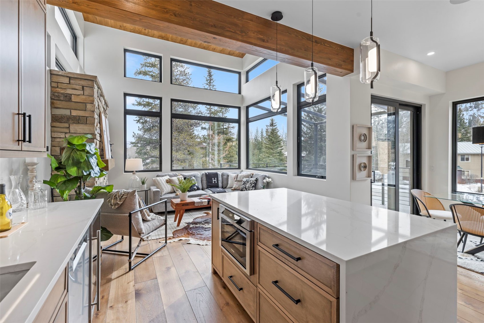 Frisco, Colorado, 80443, United States, 2 Bedrooms Bedrooms, ,3 BathroomsBathrooms,Residential,Active,2006915