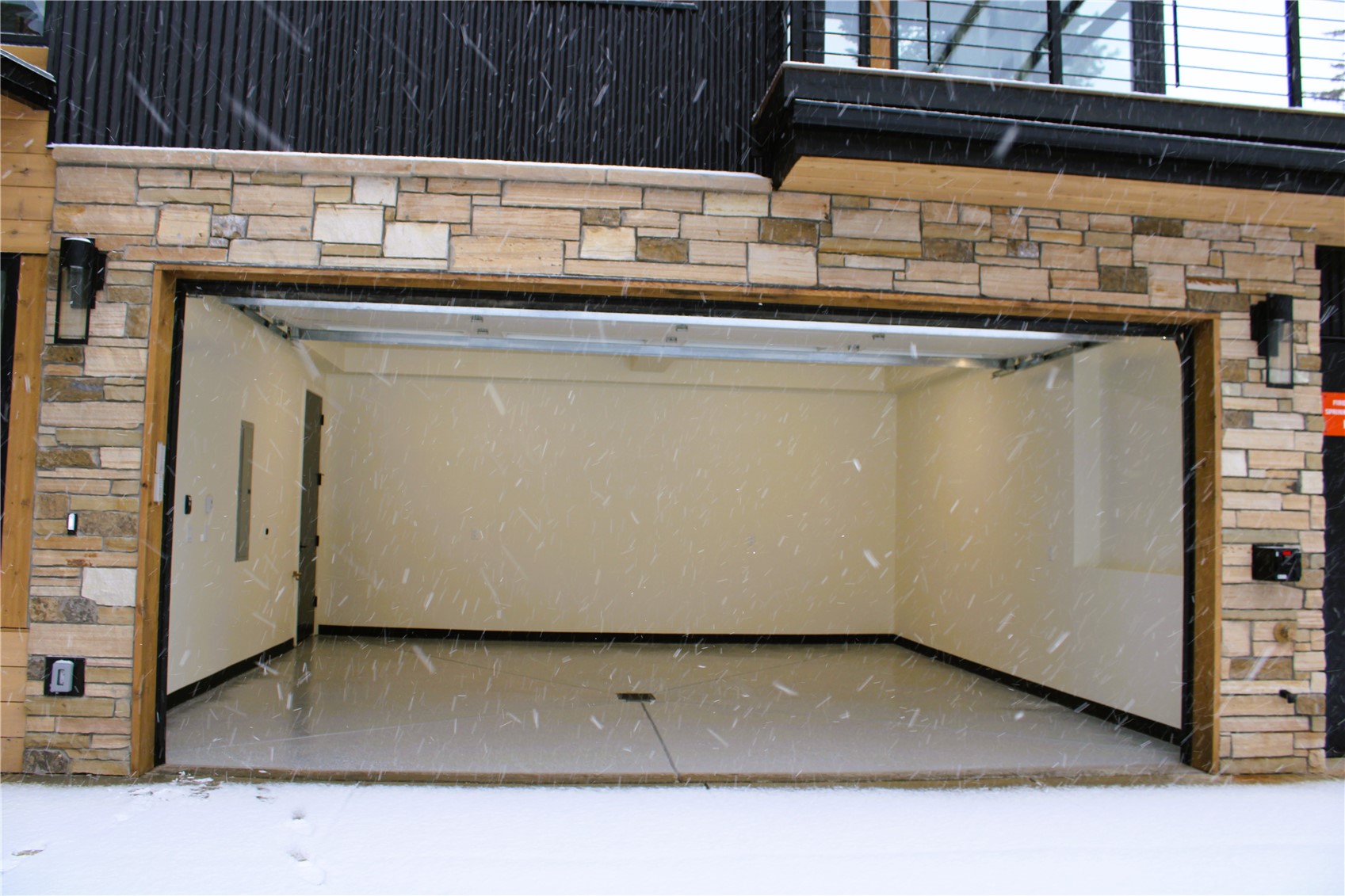 Frisco, Colorado, 80443, United States, 2 Bedrooms Bedrooms, ,3 BathroomsBathrooms,Residential,Active,2006915