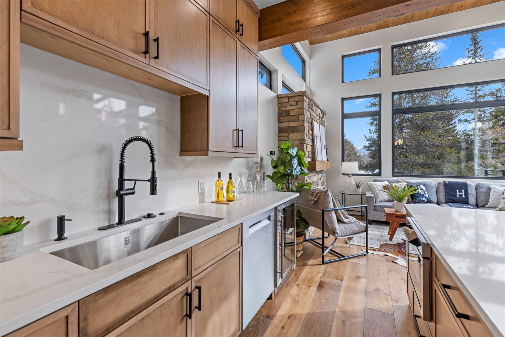 Frisco, Colorado, 80443, United States, 2 Bedrooms Bedrooms, ,3 BathroomsBathrooms,Residential,Active,2006915