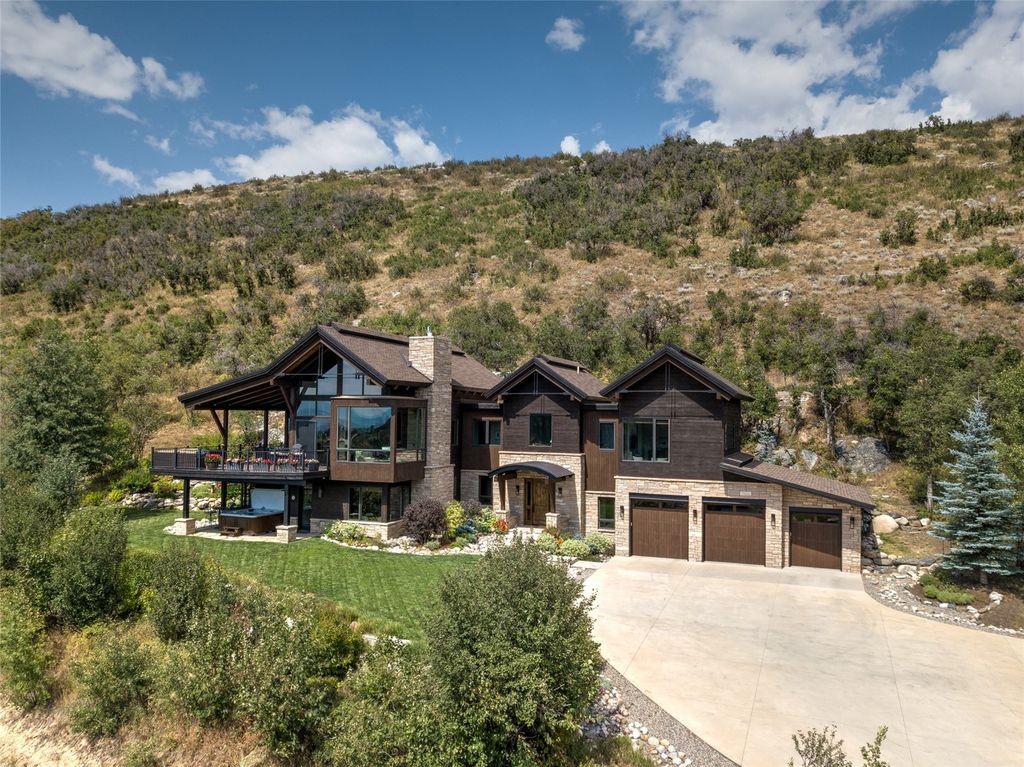 Photo of 2550 Heavenly View Vw, Steamboat Springs, CO 80487 (MLS # S1066216)