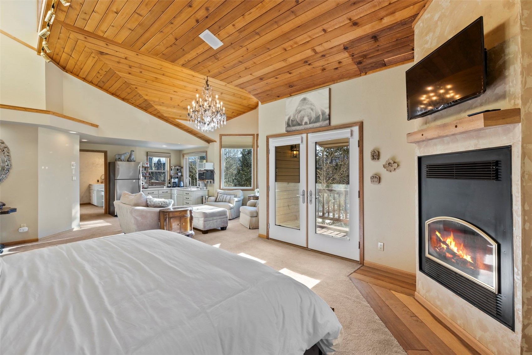 Frisco, Colorado, 80443, United States, 4 Bedrooms Bedrooms, ,6 BathroomsBathrooms,Residential,Active,2006819