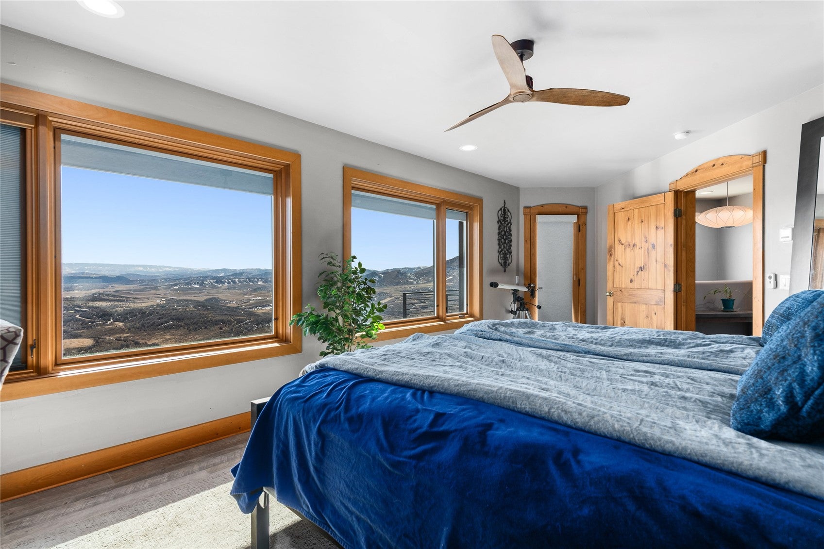Steamboat Springs, Colorado, 80487, United States, 3 Bedrooms Bedrooms, ,3 BathroomsBathrooms,Residential,Active,2026812