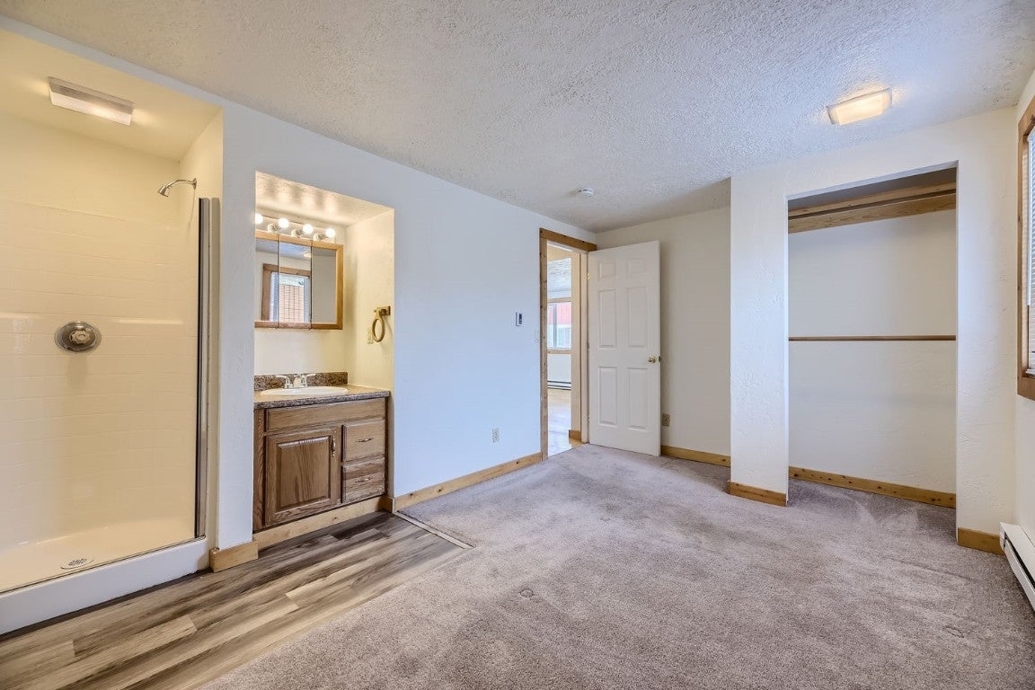 Frisco, Colorado, 80443, United States, 4 Bedrooms Bedrooms, ,2 BathroomsBathrooms,Residential,Active,2006945