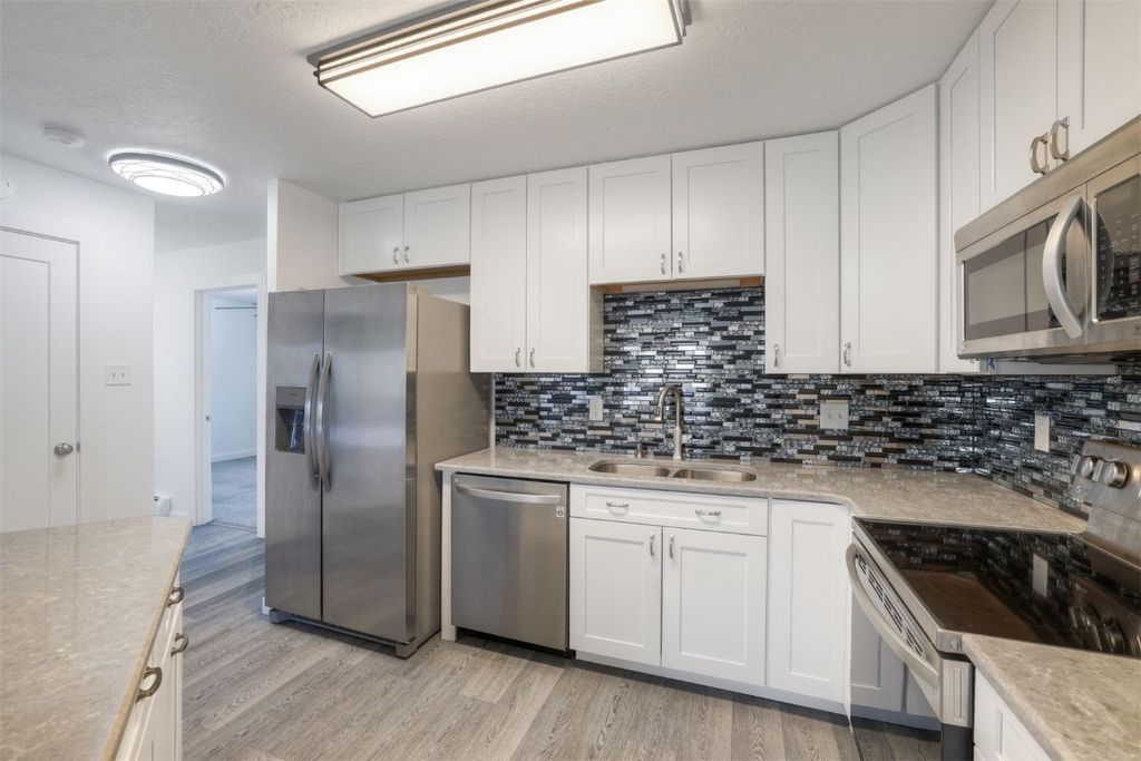 Photo of 475 Straight Creek Drive #302, Dillon, CO 80435 (MLS # S1065713)